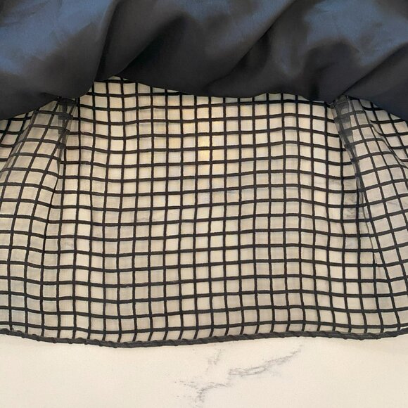 Rachel Roy - Sleeveless, Structured Top, Black w/ Textured Overlay, Size10 - Picture 5 of 11